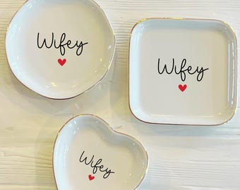 Wifey Ring Trinket Dish | Bride Ring Dish | Custom Wedding Jewelry Dish | Wedding Bride Gift | Gift from Groom