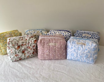 Small Quilted Zipper Pouches