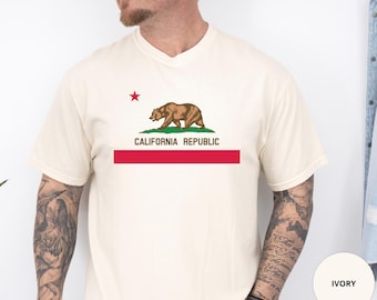 California Republic Bear T-Shirt, Retro West Coast Pride Tee