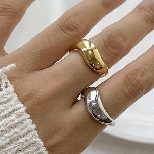 NON TARNISH Modern Wavy Band Ring Waterproof Modern Chunky Ring No Tarnish Silver And Gold Wavy Ring Trendy Modern Wavy Ring Stackable Ring