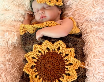 Crochet Sunflower cocoon  | Newborn photo op | Floral photo prop | baby shower gift| newborn photography |baby sunflower outfit