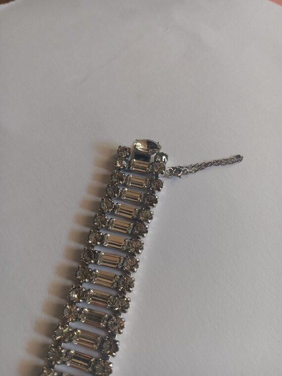 Kramer of New York SIGNED Vintage Costume Jewelry Bra… Gem