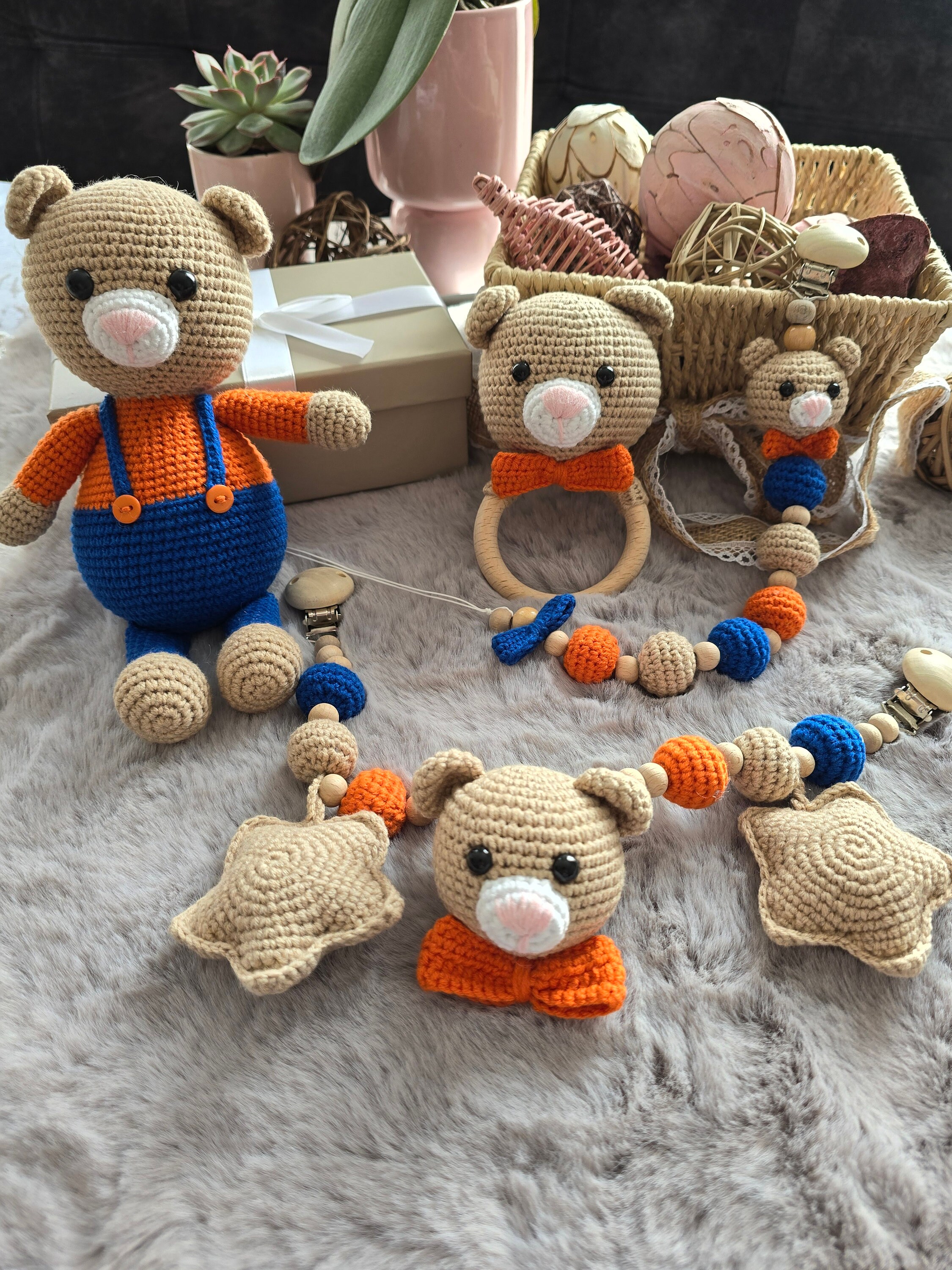 Amigurumi, handmade bear set, teddy bear baby set, gift for birth, baptism, stroller chain, rattle, bear dolls, pacifier chain