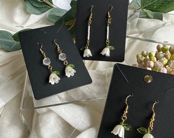 Hanging flower earrings