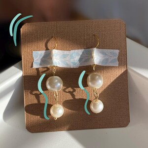 Handmade White Pearl Earrings, Dangle Earrings, Gold, Gifts for Her