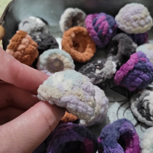 Crochet Fidget Pop, Assorted colors-randomly picked, fidget toy, fidget popper| stress relief