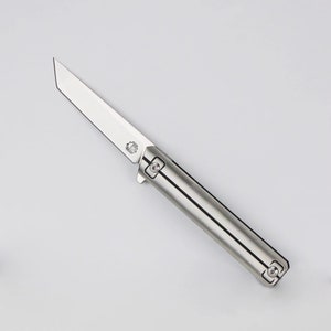 Folding knife - ideal outdoor knife for on the go Gift for the man, best man gifts, dad gift