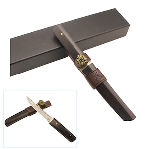 Portable outdoor knife made of Damascus Steel with wooden sheath and leather buckle