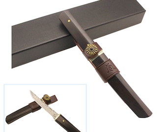 Portable outdoor knife made of Damascus Steel with wooden sheath and leather buckle