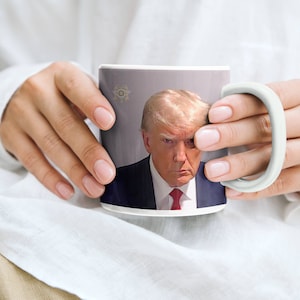 Trump Mugshot Funny Meme Ceramic Coffee Mug 11oz