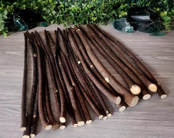 Maple Craft Stick Bundle | 20pcs. | 18" Long with Assorted Thicknesses | Dried Maple Wood