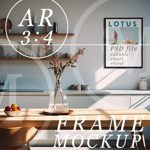 Könnte beinhalten: Kücheninterieur mit Holztisch und gerahmtem Poster. Das Poster zeigt das Wort "LOTUS" und den Text "PSD file editable smart object". Eine Vase mit Blumen und eine Obstschale stehen auf dem Tisch.