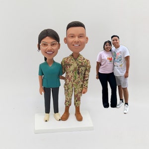 Custom couple bobbleheads, personalized couple bobbleheads, custom couple dolls, parent anniversary bobblehead gifts, wedding bobbleheads