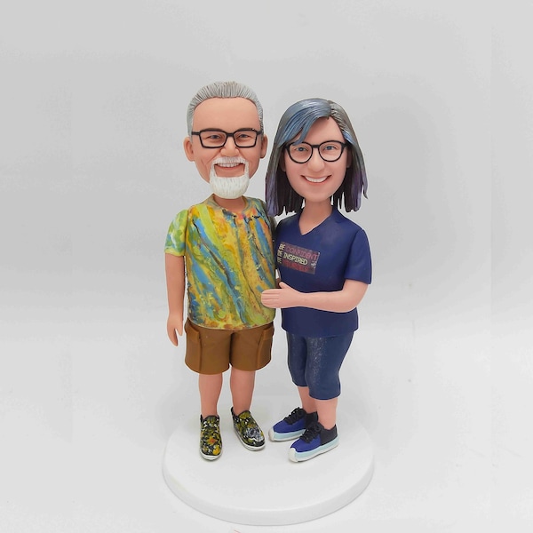 Figuras personalizadas de parejas con cabeza oscilante. Regalo de boda personalizado. Regalo de aniversario único para parejas.