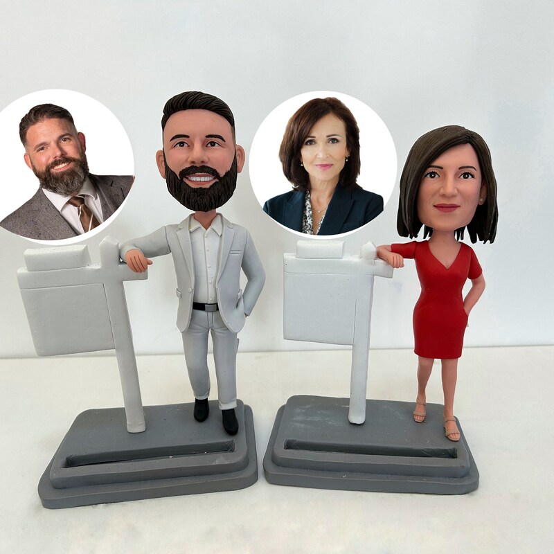 Female Realtor Bobblehead - Custom Real Estate Agent Gift