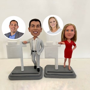 Personalisierter Bobblehead Visitenkartenhalter, Individueller Visitenkartenhalter Bobblehead, Business Geschenk für Chef, Einzigartiges Geschäft Dankeschön Geschenk