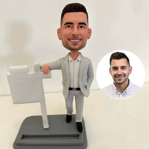 Custom Bobblehead Real Estate Agent,male Real Estate Custom Bobblehead, Sellers Agent Custom Bobblehead, Realtor Christmas Custom Bobblehead