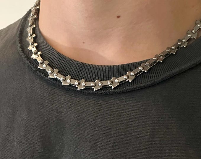 Chainsaw Link Chain Necklace - Stainless Steel - Fashion - Anime Chainsawman Inspired Necklace