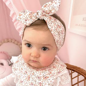 SET Bib and Bow Headband Knot for little Girl sewing pattern, Baby bow pattern, BIB sewing instrukcion, Tutorial template, Sewing beginner