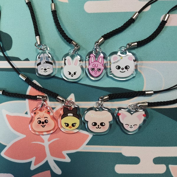 Skzoo Phone Charm || Keychain || Stray Kids || charms || Wolf Chan Leebit Dwaekki Jiniret Han Quokka BbokAri PuppyM FoxI.Ny Foxiny