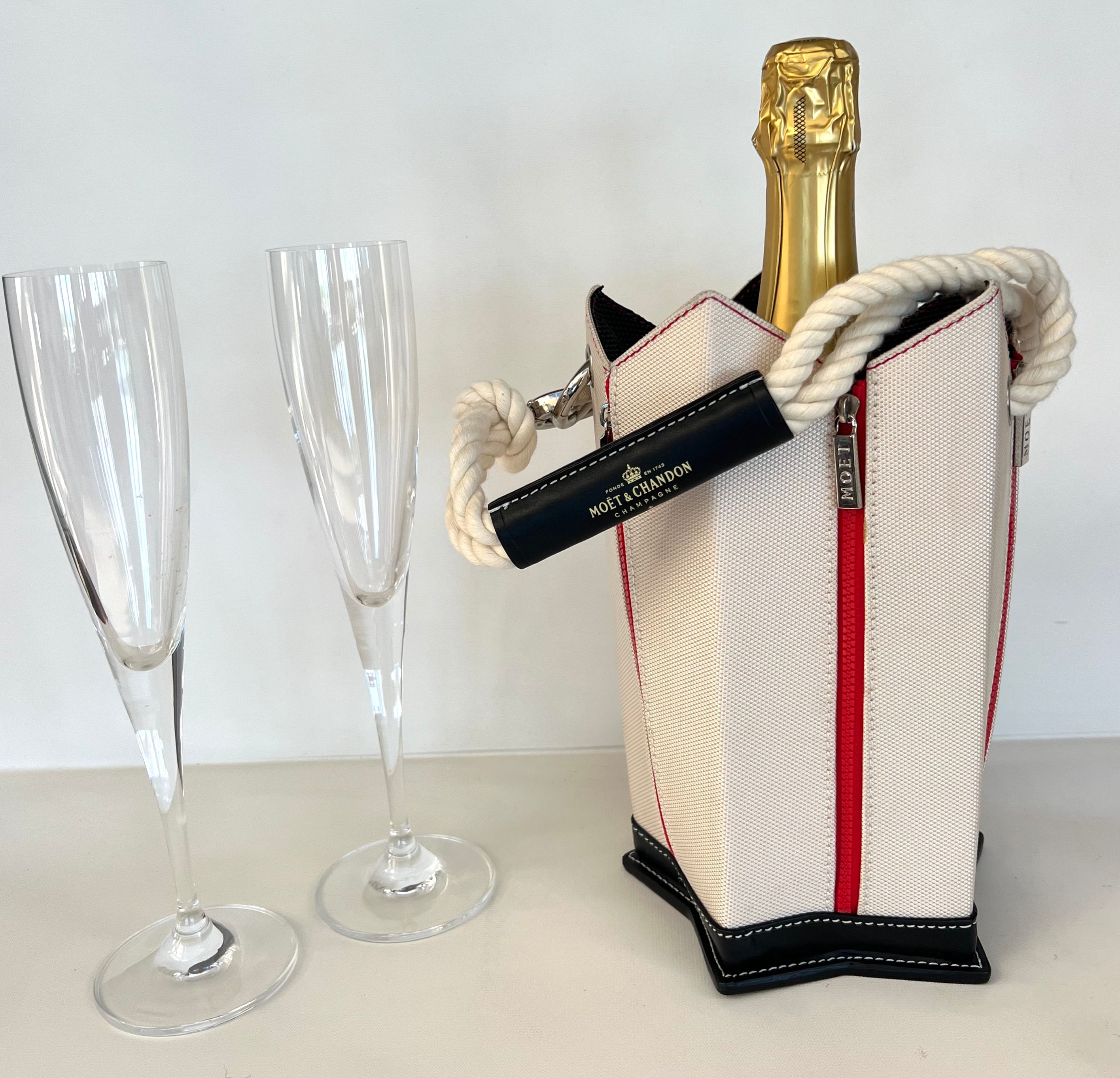 magnifique seau à champagne Moet & chandon ice bucket