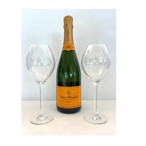 Rare Set of 2 VEUVE CLICQUOT CHAMPAGNE Prestige Champagne Flute Crystal Glass, White Veuve Clicquot Stamp, 9.6&quot; Tall, Authentic