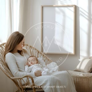 Maqueta de marco de guardería con mamá y bebé, relación de aspecto 2:3, maqueta de guardería, objeto inteligente PSD, descarga instantánea