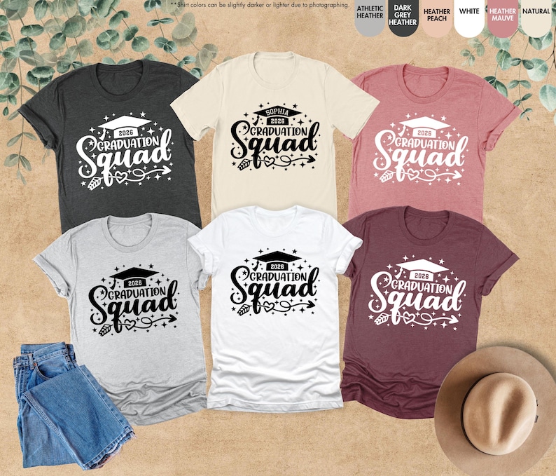 Custom 2026 Graduation Squad Shirt, Personalized Grad Gifts, Graduation Squad Shirt, Custom Senior Shirt, Senior Gifts, Family Graduation imagem 4