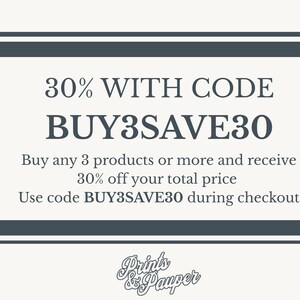 Puede incluir: Imagen con texto que dice "30% CON EL C&Oacute;DIGO BUY3SAVE30". El texto debajo indica "Compra 3 o m&aacute;s productos y recibe un 30% de descuento en el precio total. Usa el c&oacute;digo BUY3SAVE30 al finalizar la compra."