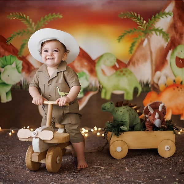 Handmade Safari Outfit - Premium Adventurer Safari Kid Gift for Halloween and Birthday  - Perfect Gift for Photo Props