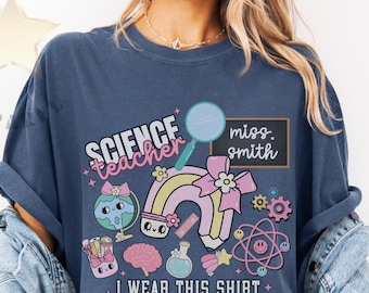 Maglietta per insegnante di scienze, maglietta personalizzata per insegnante di scienze, maglietta con scarabocchio per insegnante, maglietta Comfort Colors®, ritorno a scuola, regalo per insegnante