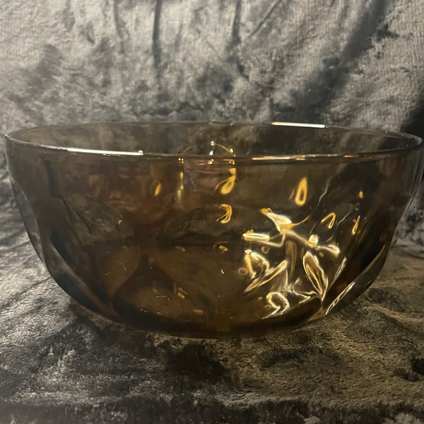 Vintage Pyrex Ovenware Teardrop Dimple Amber Glass Serving Bowl 10”