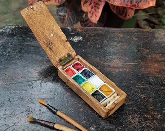Artist's mini wooden gouache/WC paint box or field sketch box with a folding brushes