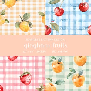 Puede incluir: Cuatro diseños de patrones sin costuras que presentan varias frutas sobre un fondo de cuadros vichy. Los patrones incluyen limones, cerezas, fresas y manzanas en una variedad de colores. El texto "gingham fruits" se muestra en el centro de la imagen.