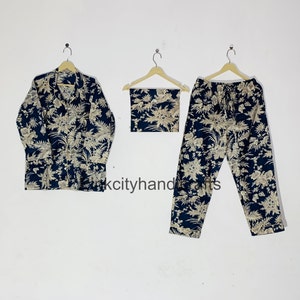 Bridesmaid PJ&#39;s Lounge Wear, Indian Pj, Pyjamas/ Floral Pure Cotton P J Set, Pijamas Set ,Night Wear, Soft Cotton Night Suit- Gift for her