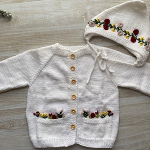 knitted baby cardigan Organic baby cardigan set Knitted cotton baby cardigan Baby girl cardigan Floral baby cardigan Newborn Baby Gift Set