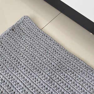 Chunky knit rug  Bathroom mat, Bath mat Knit rug Chunky knit  Gifts for mom Rectangular carpet Crochet rug Knitt carpet  Hand knitted rug