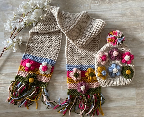 Knitted Baby Scarf and Beret Set: Floral Wool Blend, 6-18  display picture 1