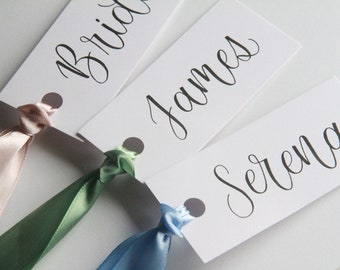 Wedding name cards with ribbon / Personalised ribbon place cards / Tied ribbon name card / Calligraphy place setting with ribbon