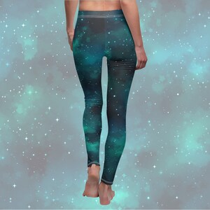 Cyan Starscape Women&#39;s All-Over Print Casual Leggings - Galaxy-Print Leggings Spandex Yoga Pants Bottoms for Cosmic Queens