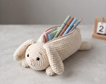 Crochet Animal Pencil Case, Cute Handmade Pencil Pouch, Animal Zipper Pen Bag, Kawaii School Supply Organizer, Gift for Students