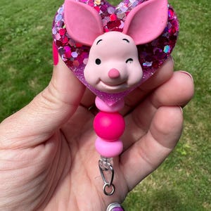 Piglet Badge Reel, Winnie the Pooh, Pink Glitter Heart, Alligator Clip