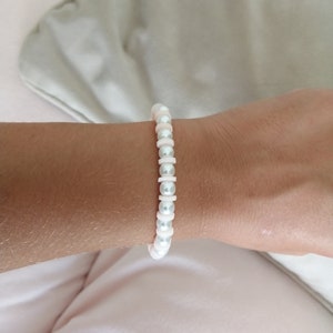 pearl bracelet