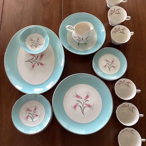 Rhythm by Homer Laughlin ceramic dinner service set