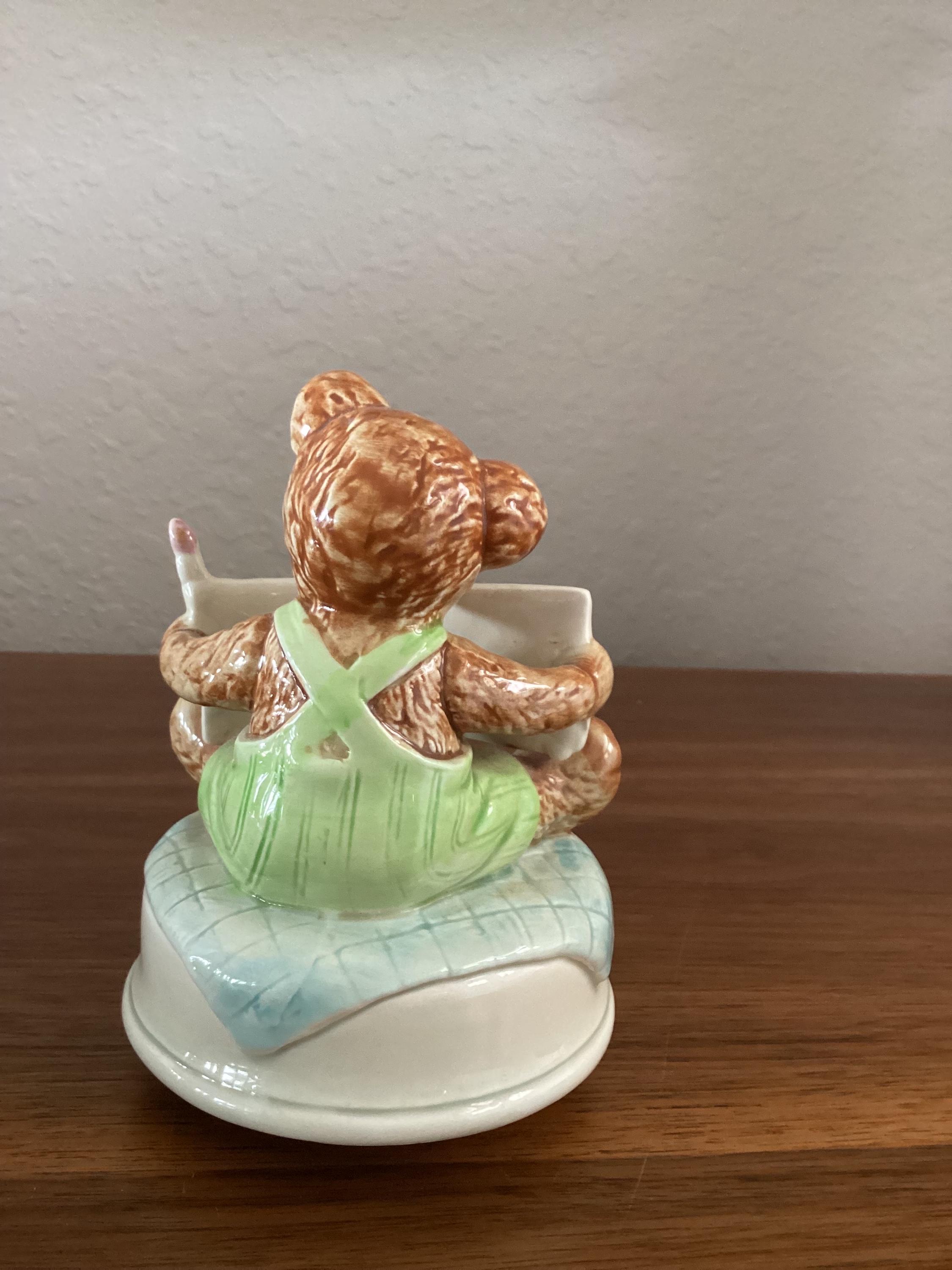 海外作家様作アートドールテディベアオルゴール内蔵