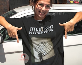 タイトルファイト ユニセックスTシャツ - ハイパービュー