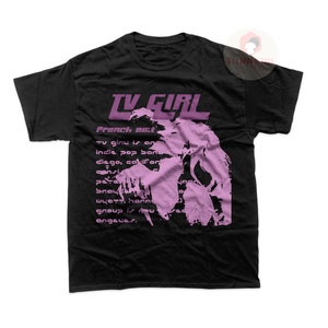 T-shirt unisex Tv Girl - French Exit Album Tee - Maglietta grafica con band musicale - Arte stampata - Merchandising musicale da regalare