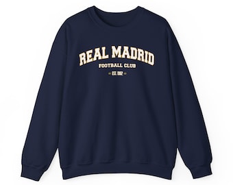 Sudadera del Real Madrid estilo universitario