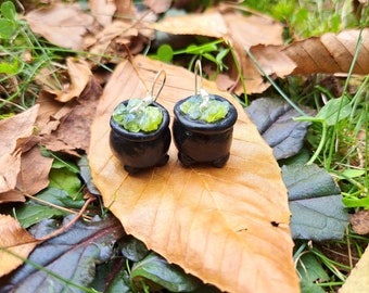 Let Your Cauldrons Bubble!