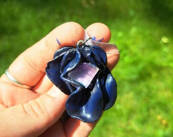 Black & Blue Rose